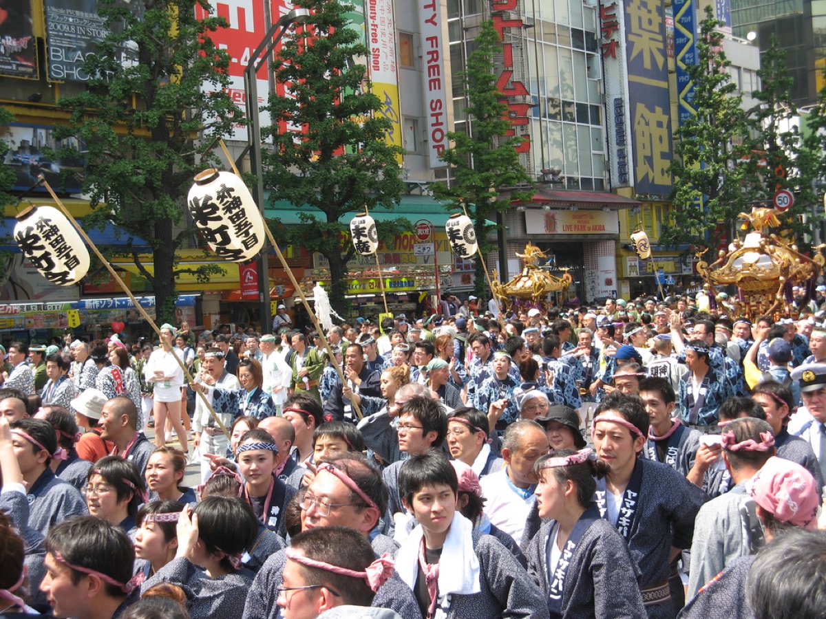 Kanda Matsuri mikoshi in Akihabara